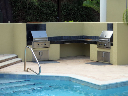 3-Bedroom pool villas have private patios & pools. 3-Bedroom pool villas have private patios & pools.